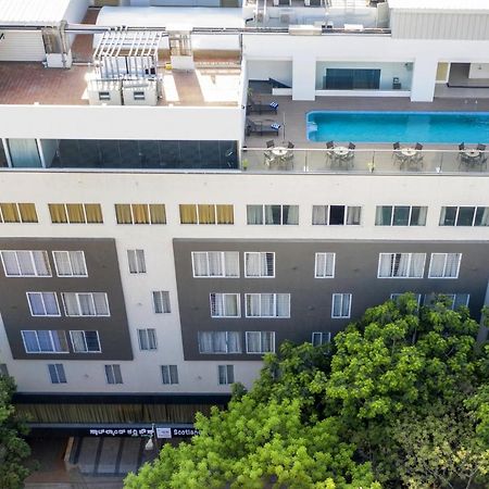 Zion - A Luxurious Hotel Bangalore Ngoại thất bức ảnh