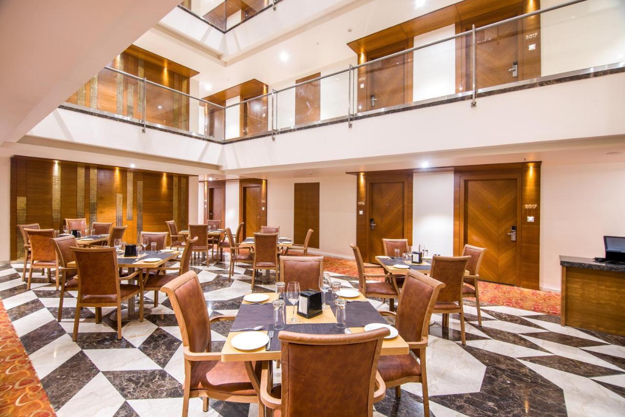 Zion - A Luxurious Hotel Bangalore Ngoại thất bức ảnh