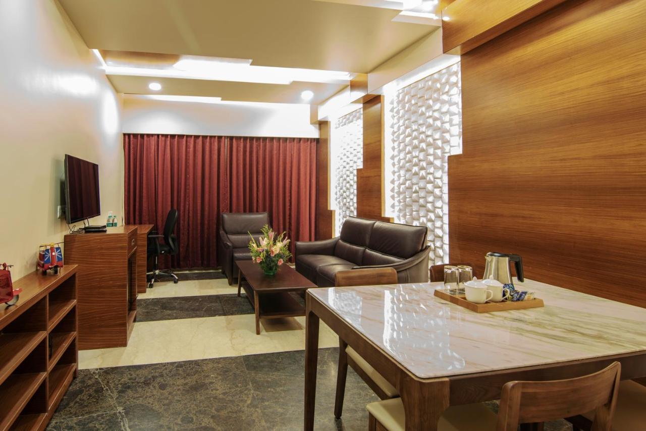 Zion - A Luxurious Hotel Bangalore Ngoại thất bức ảnh