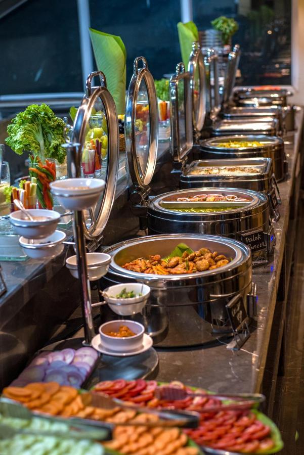 Zion - A Luxurious Hotel Bangalore Ngoại thất bức ảnh