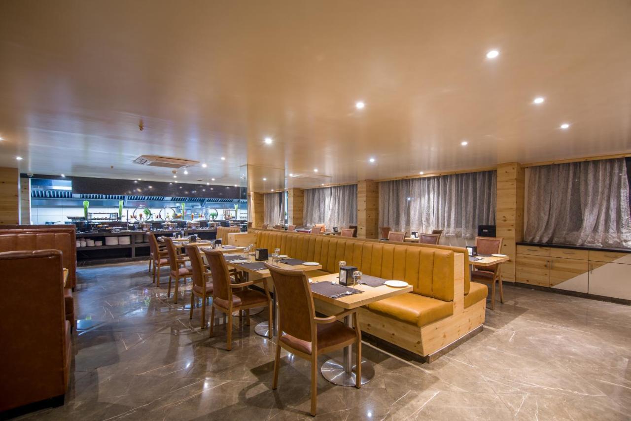 Zion - A Luxurious Hotel Bangalore Ngoại thất bức ảnh