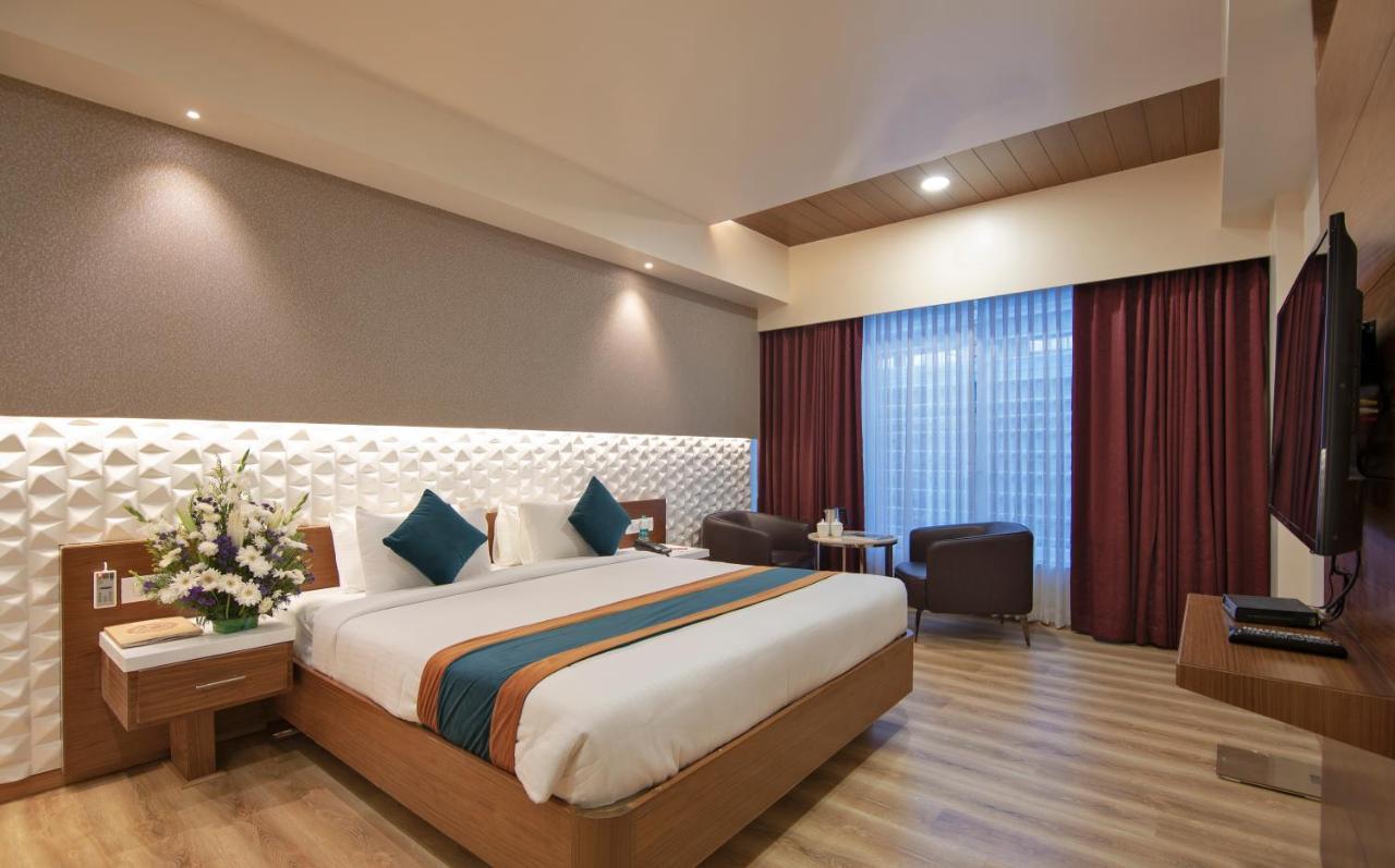 Zion - A Luxurious Hotel Bangalore Ngoại thất bức ảnh