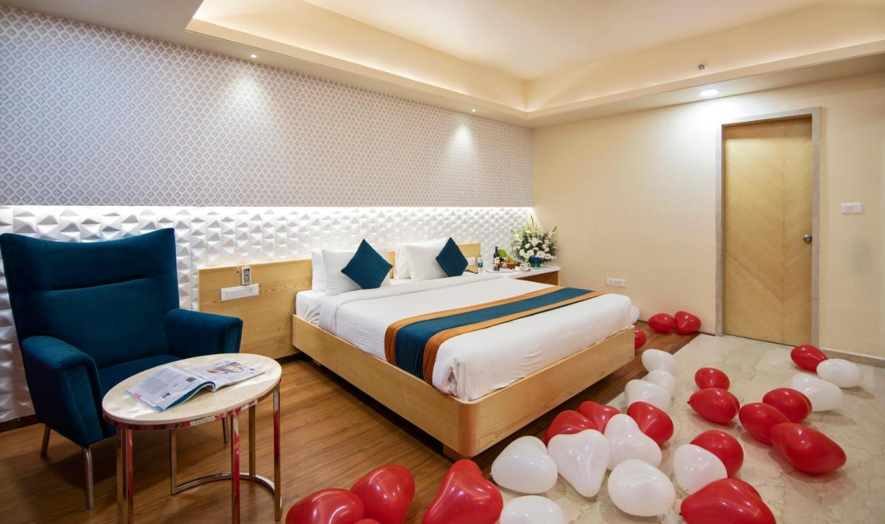 Zion - A Luxurious Hotel Bangalore Ngoại thất bức ảnh